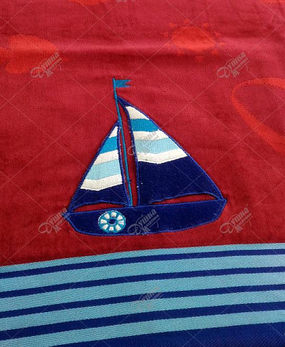 Полотенце с вышивкой "Кораблик" 
