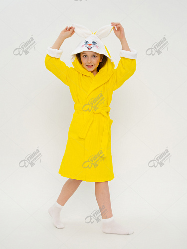 Махровый детский c капюшоном и печатью "Зайка" желтый