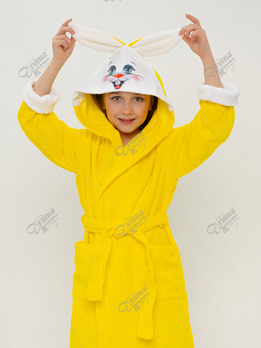 Махровый детский c капюшоном и печатью "Зайка" желтый