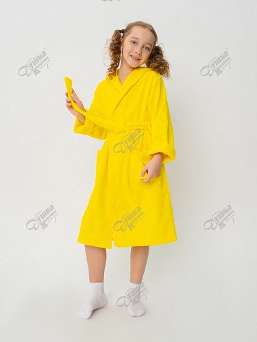 Махровый детский жёлтый с капюшоном