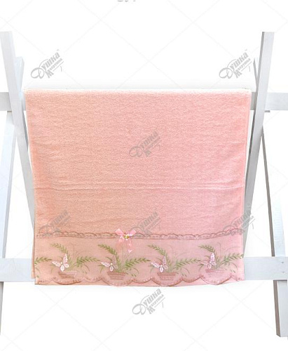 Полотенце махровое "Кружево" розовое